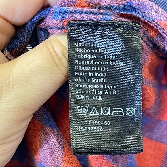 KAVU, Plaid Long Sleeve Button Up Shirt. Size Small. In good used condition! - Picture 4 of 6